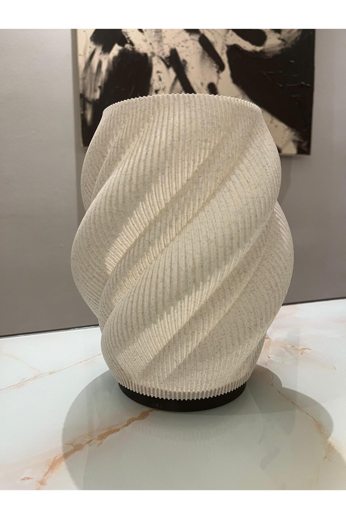 Modern Spiral Tasarımlı 3D Baskı Masa Lambası - Sıcak Işık, Şık Dekor